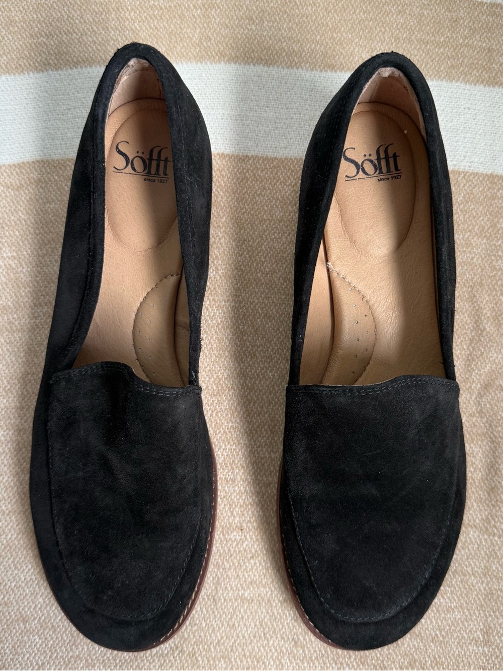Sofft Napoli Women's Black Suede Loafers size 11